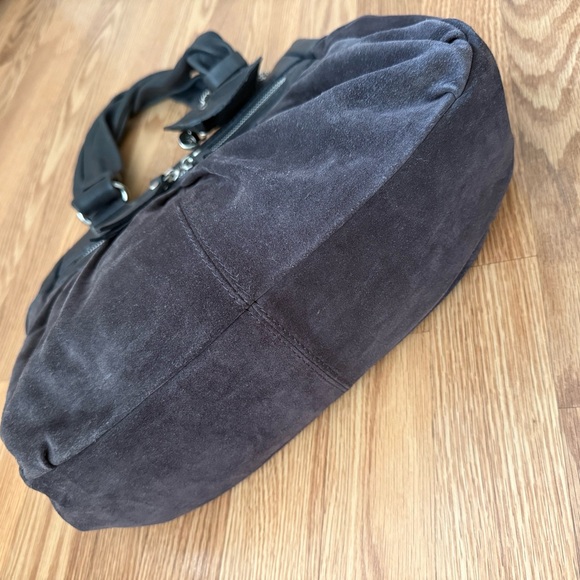 Via Repubblica Suede and Lambskin Leather Charcoal Grey Shoulder Bag - Picture 4 of 12